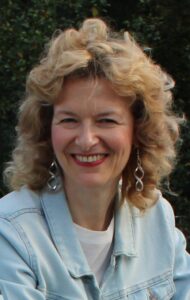 Augie Roest, media-ondersteuning